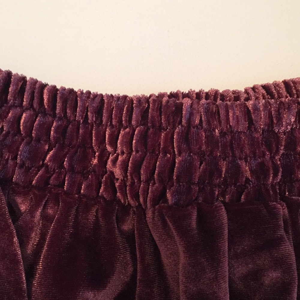 Ecote Smock Waisted Pull On Burgundy Velvet Skirt - Picture 2 of 3